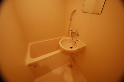 【洗面所】 | 博多Vビル | 別号室の写真になります。現況優先。