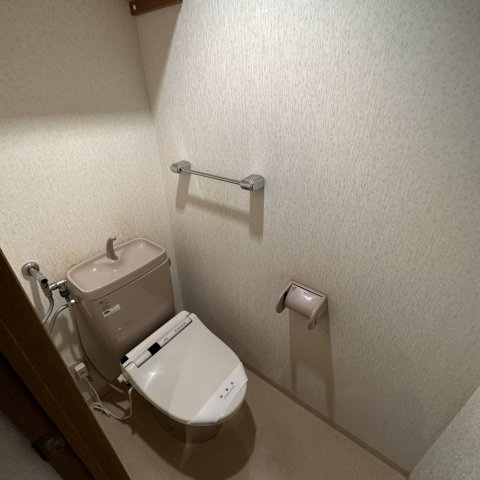 秀弐番館のトイレ