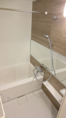 【浴室】 | ネストピア博多祇園 | 別号室の写真になります。現況優先。