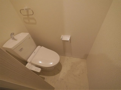 【トイレ】 | カトレア箱崎 | 別号室の写真になります。現況優先。