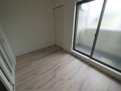 【バルコニー】 | カトレア箱崎 | 別号室の写真になります。現況優先。
