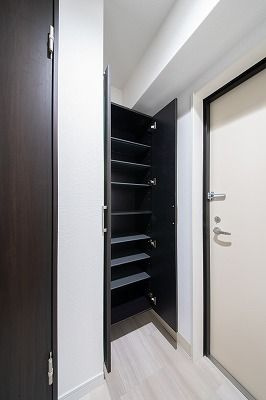 【玄関】 | SQUARE井尻NORTH | 別号室の写真になります。現況優先。