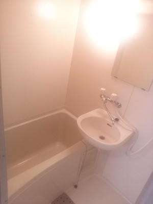 【洗面所】 | エスポワール諸岡 | 別号室の写真になります。現況優先。