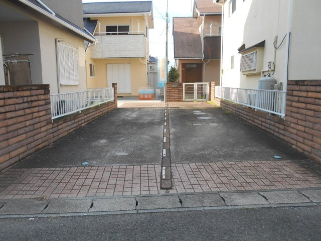 【駐車場】 | 玉村町五料中古住宅