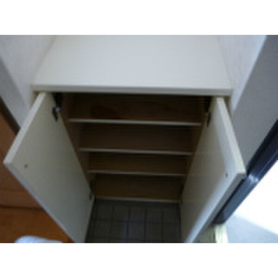 【玄関】 | アリターレ博多 | 別号室の写真になります。現況優先。