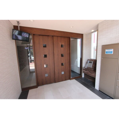 【エントランス】 | 箱崎なつめビル