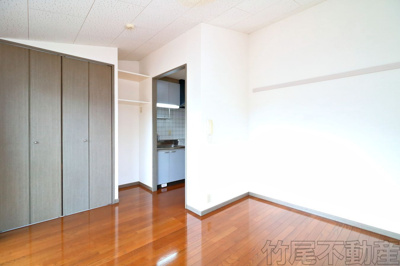 【洋室】 | M98 | 別号室の写真になります。現況優先。