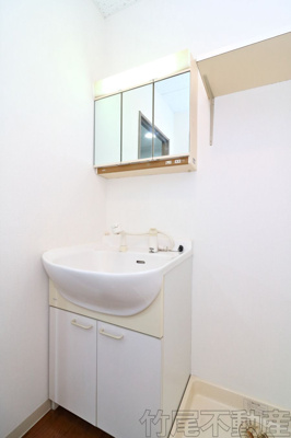 【洗面所】 | M98 | 別号室の写真になります。現況優先。