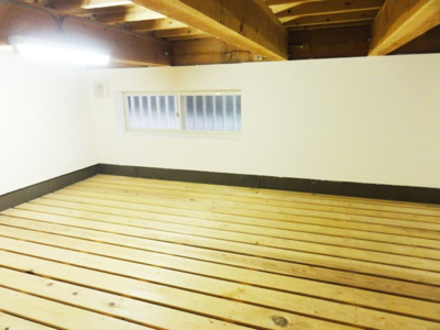 【洋室】 | コンフォートベネフィス別府２ | 別号室の写真になります。現況優先。