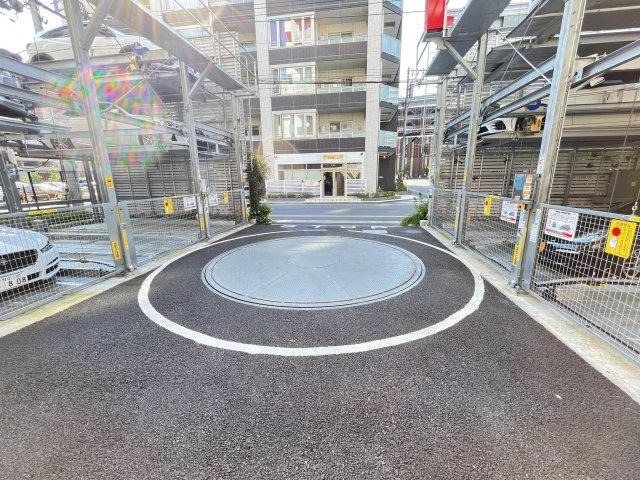 ラグゼナ流山おおたかの森の駐車場