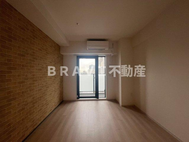 ファーストフィオーレ谷町六丁目フェリシア BRAVI不動産の居間・リビング