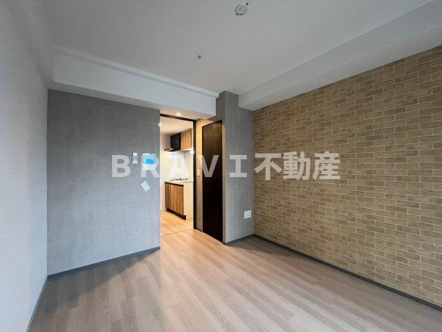 ファーストフィオーレ谷町六丁目フェリシア BRAVI不動産の居間・リビング