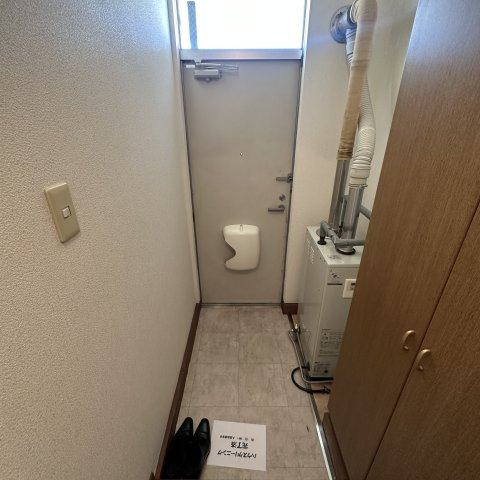 クレール・シャンブルの玄関