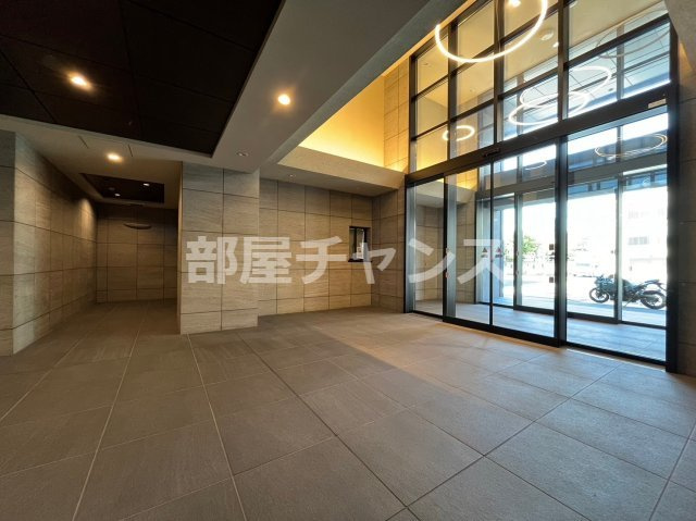 エスリード新栄グランラグジェのロビー