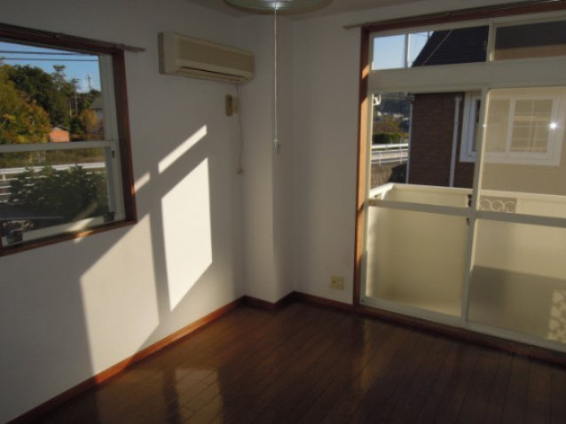 ニューシティＡの洋室|エアコン付き