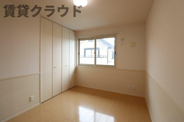 セジュール・ツエムの寝室|使い勝手のいい寝室です