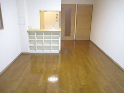 【居間・リビング】 | ワイハイツ栄和