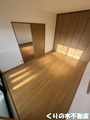 【寝室】 | ゴールドタウン山田Ⅱ | 落ち着いた色調の寝室です