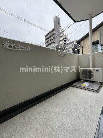 アートレジデンス上町のバルコニー