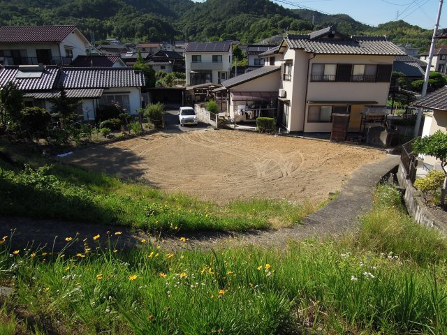 里庄町里見1049売地の外観