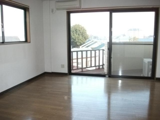 【洋室】 | 上野ビル | 洋間１０帖