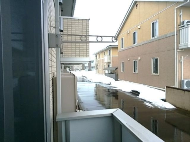 メゾンブランシュのバルコニー|落ち着いた時間を過ごせるバルコニーです