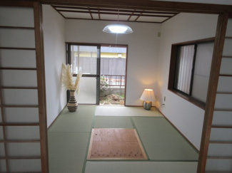 【居間・リビング】