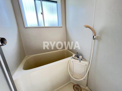 【浴室】 | 第三コーポ | 掲載の写真は退去前の写真となります。