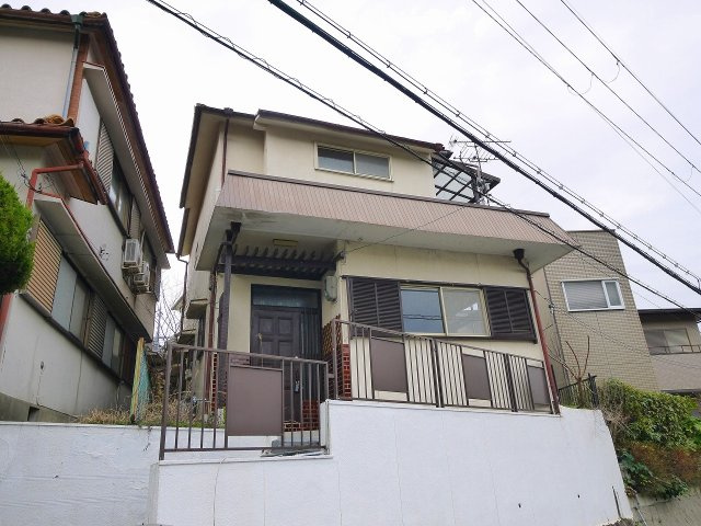 ワイズホーム生駒小瀬町の外観