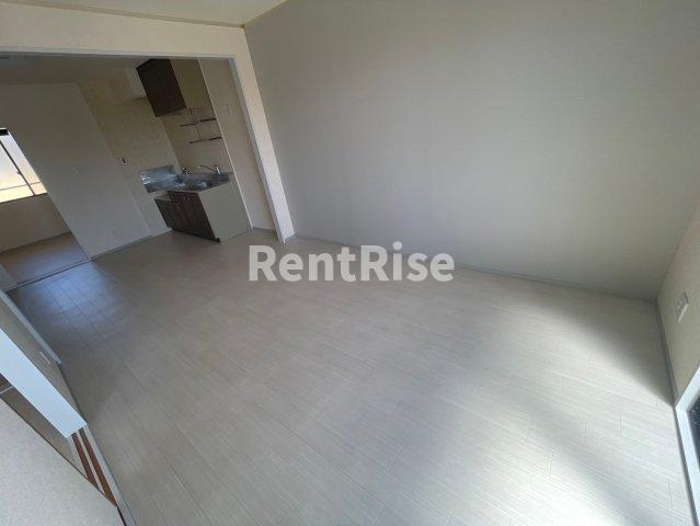 セジュール若宮 Ｂの居間・リビング