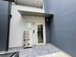 【エントランス】