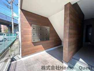 【エントランス】 | 駅前つばきハイツ