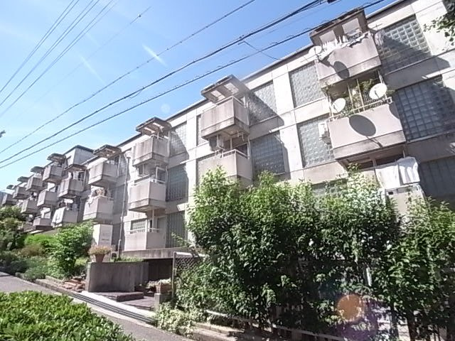 サンヒルズ芦屋1号館の外観