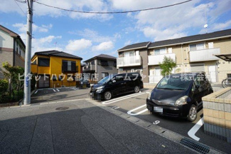 【駐車場】