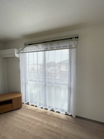 アルコバレーノAの設備|室内物干しが設置されています！