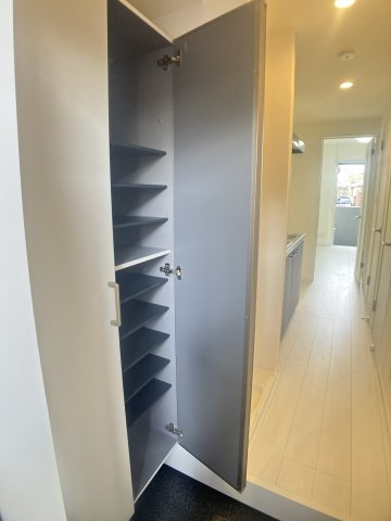 SパレスⅥの玄関