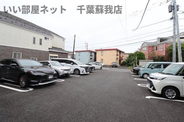 ハーモニーガーデンの駐車場|駐車場です