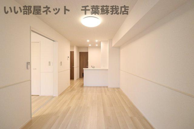 ハーモニーガーデンの居間・リビング|ゆったりとした居間です