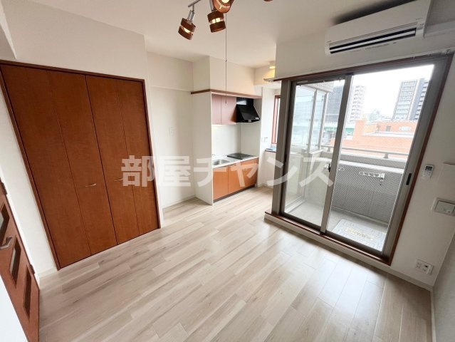 CITY SPIRE 名古屋大須の居間・リビング