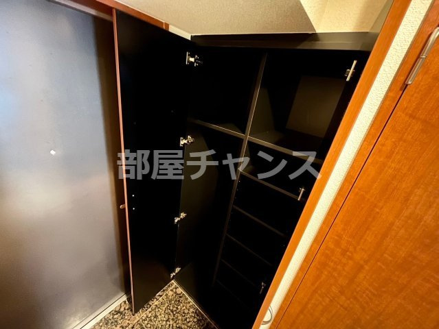 CITY SPIRE 名駅前の玄関