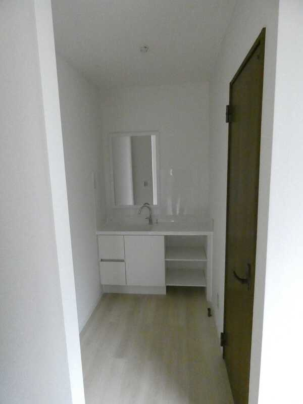 北国分一丁目貸家の独立洗面台