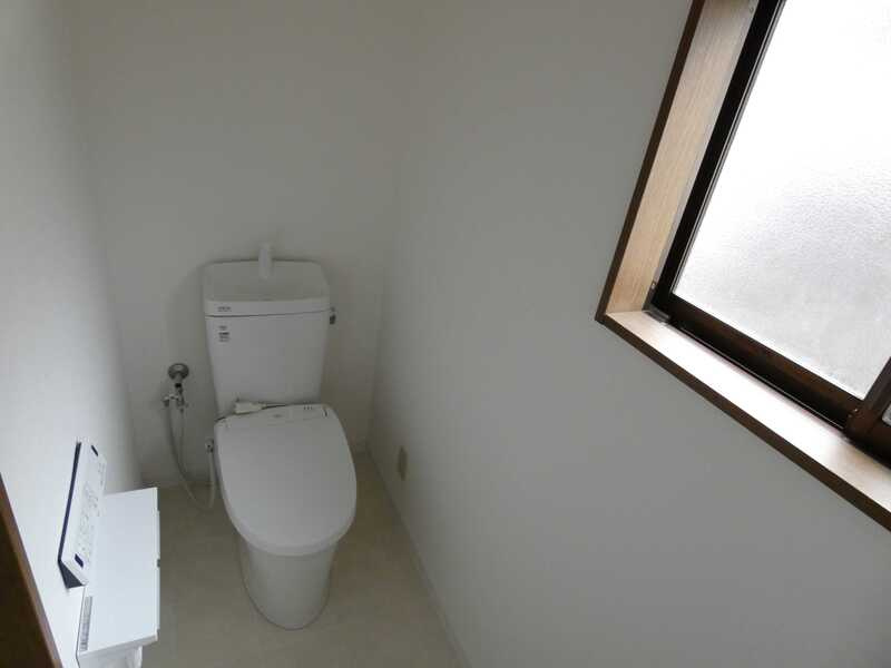 北国分一丁目貸家のトイレ