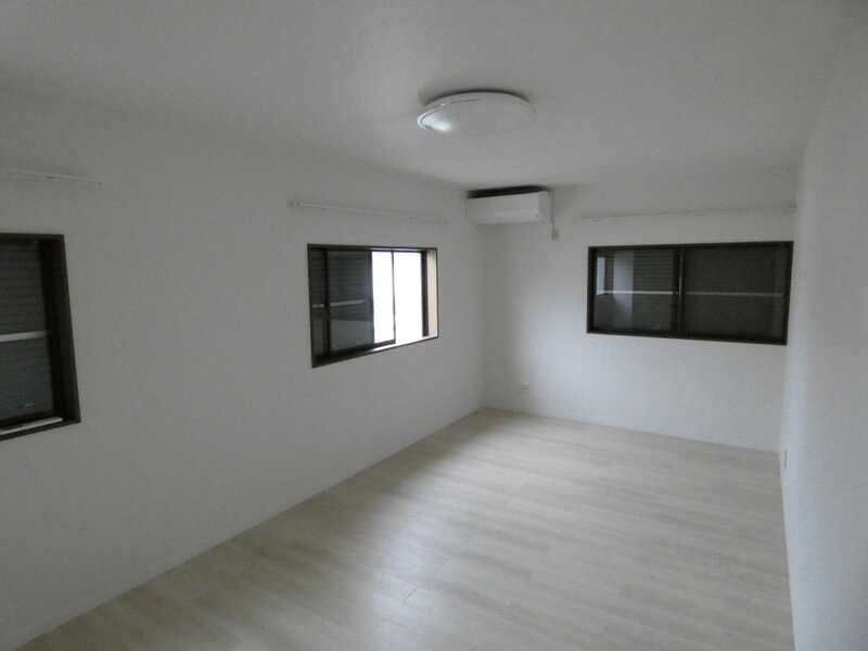 北国分一丁目貸家の寝室