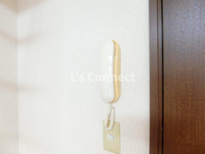 【セキュリティ】 | コリーヌ南光台Ⅰ番館 | インターホンで来客の確認ができます。