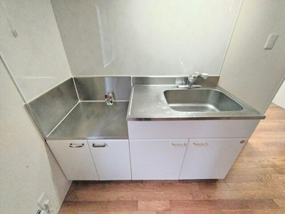 ガスコンロ設置可のキッチンです♪