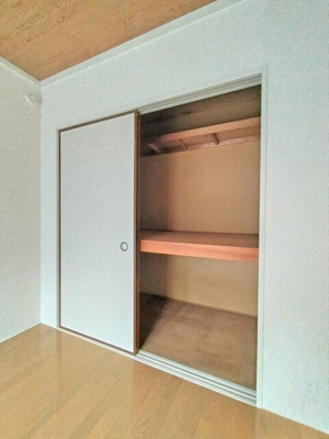 奥行きのある収納スペース♪