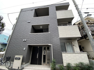 ★3階建て　オートロック付★