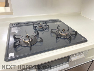 【キッチン】 | エンゼルハイムリバーサイド武庫川 | ガス３コクチコンロです♪お料理もスピーディーに仕上がります(^^)