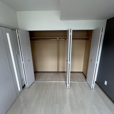 プレジャー室蘭駅前Ⅱの収納