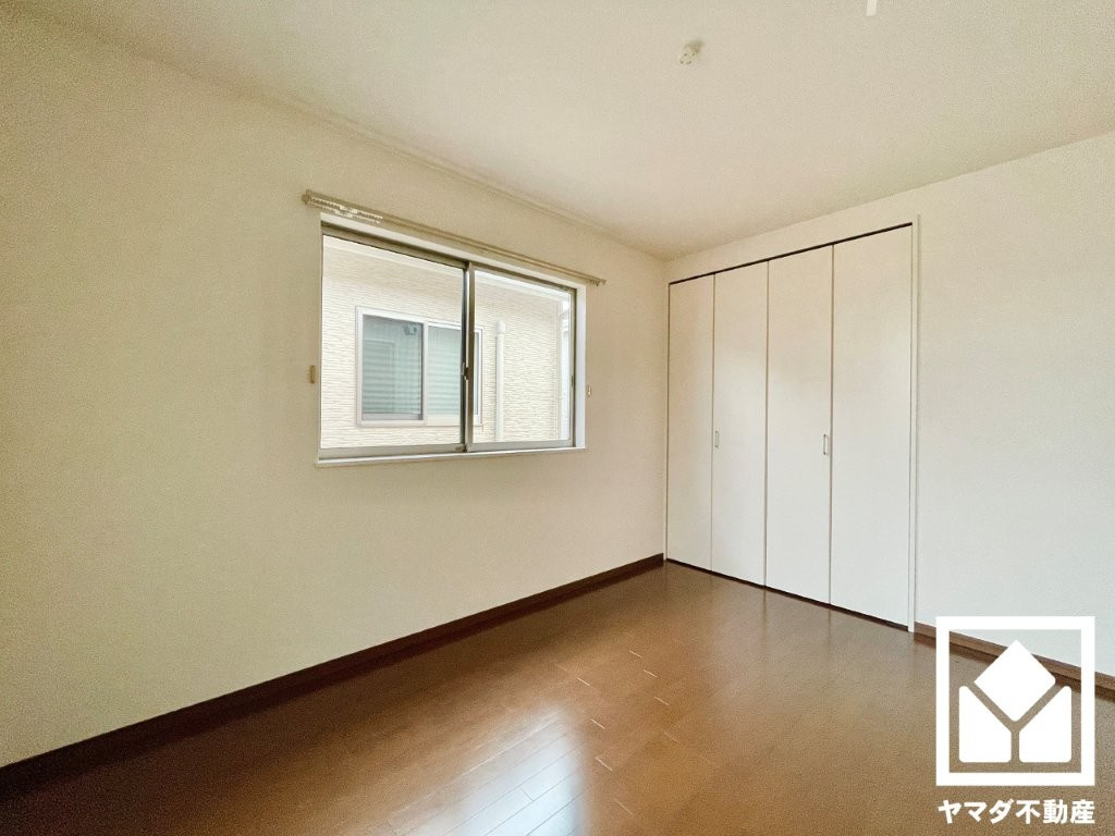 伏見区羽束師菱川町の寝室